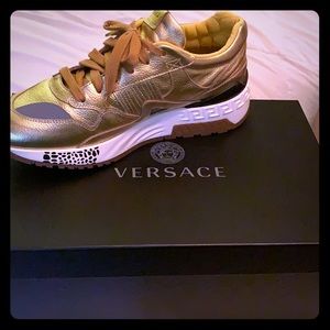 Versace Vitello Sneakers